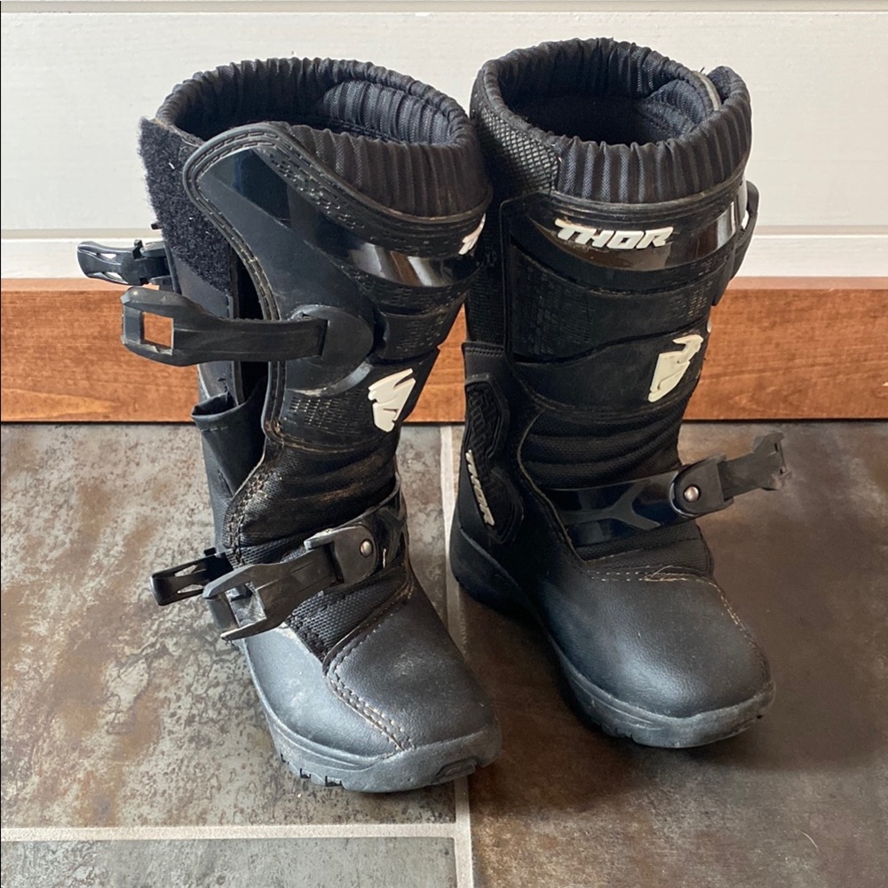 Thor Mini Blitz XP Boots - Kids Boots. Size 12
